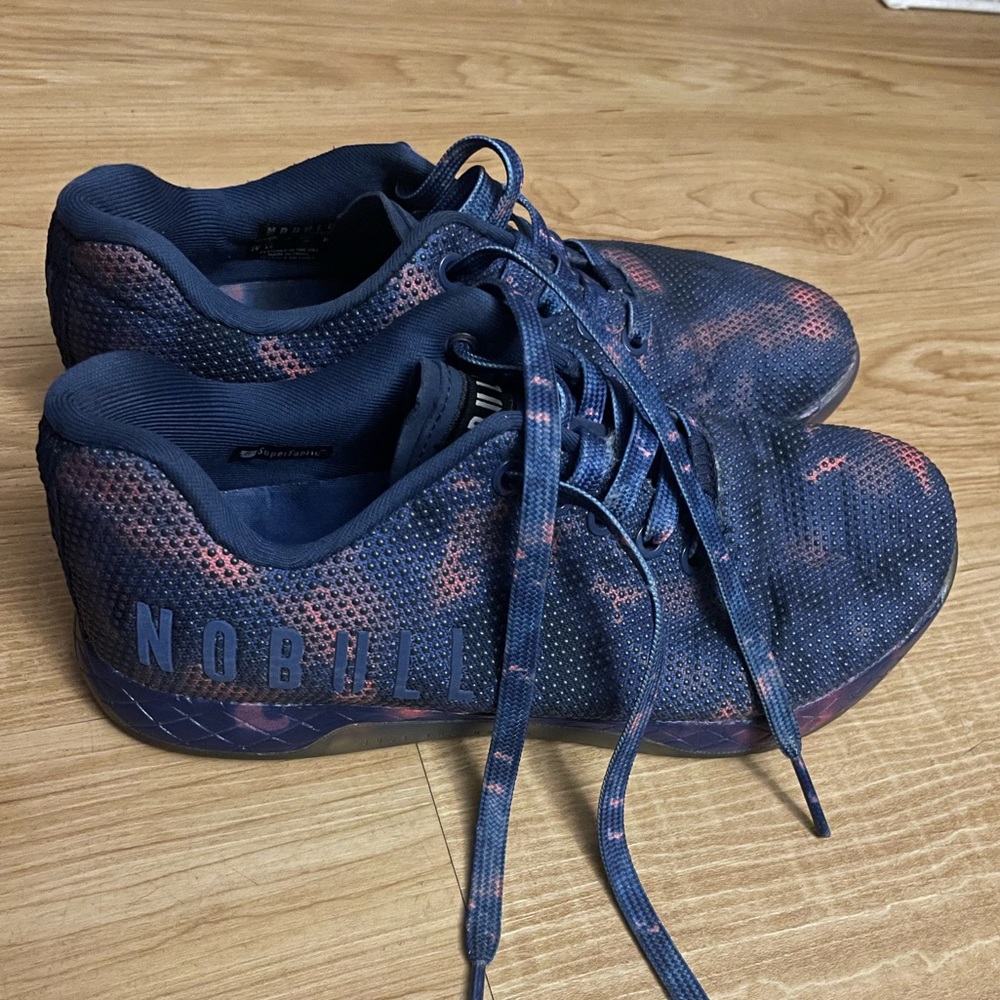 NOBULL trainers- like new